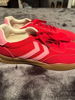 La Sheelah - Sporty Sneakers - Red, Pink - 10